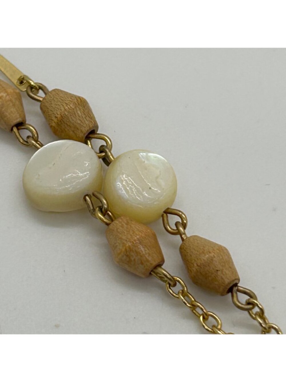 Vintage Gold Tone Necklace Mother Of Pearl & Acrylic Beads Boho Tropical Cruise - Picture 4 of 8